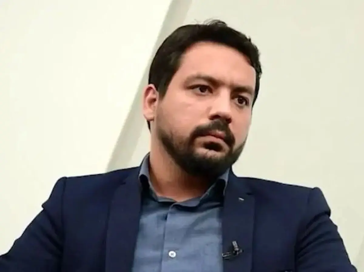 نیروگاه‌ها عامل اصلی آلودگی هوا هستند نه خودروها
