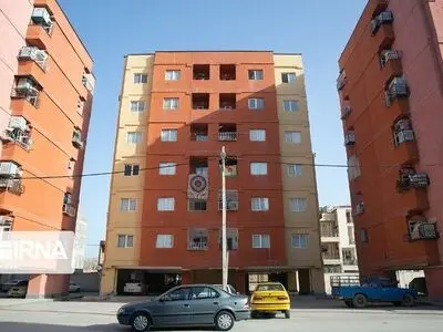 ساخت مسکن کارگران اولویت مسئولان باشد