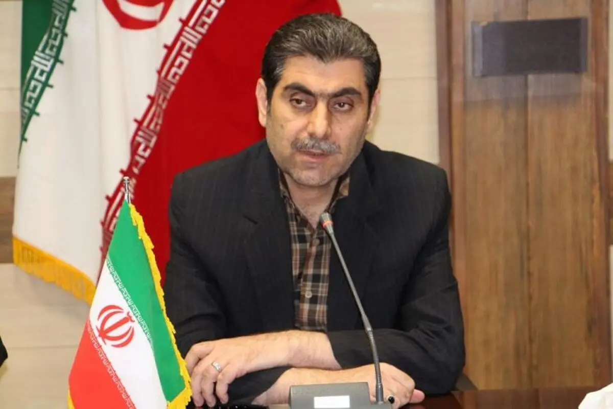 ترامپ با رفتار لجوجانه جهان را درگیر انتخابش کرد/ خروج از برجام فرصتی در اختیار ایران