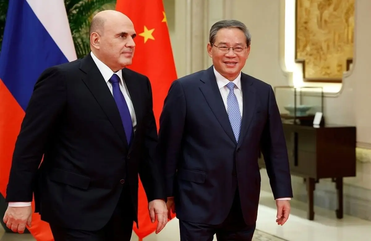 دیدار نخست وزیر روسیه با همتای چینی