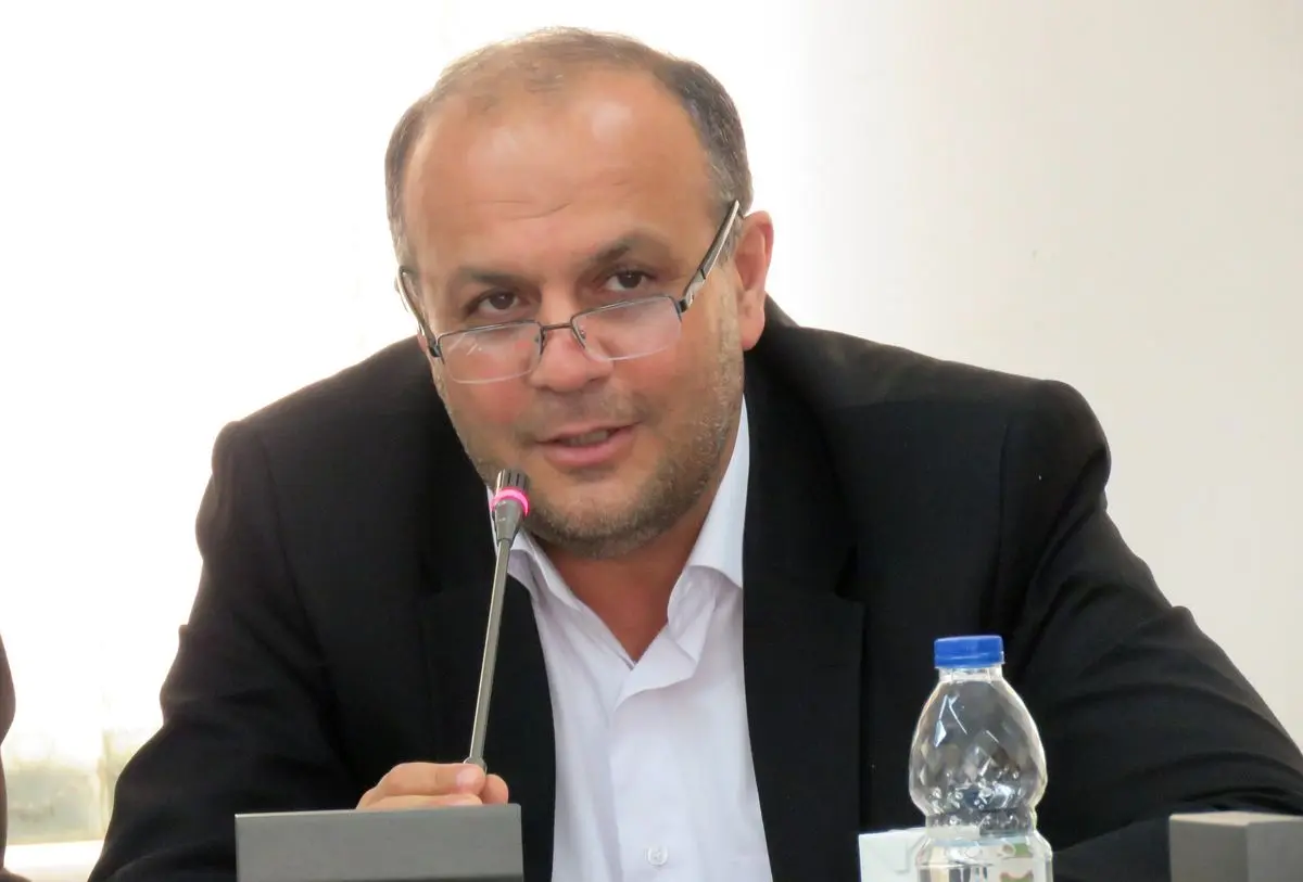 رانت بگیران باید از بدنه دولت کنار بروند / شستا حیات خلوت دولتمردان است