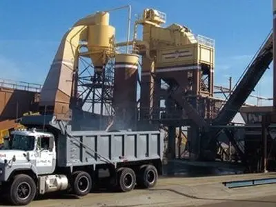 بهره‌برداری از کارخانه جدید آسفالت شهرداری زنجان پس از 40 سال