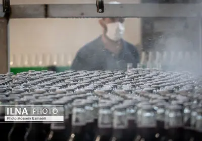 ضرورت جلوگیری از اخراج کارگران به جای تکیه بر بیمه بیکاری/ دولت از کارگاه‌ها حمایت کند