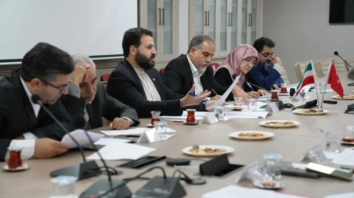 توسعه همکاری‌ها و پذیرش مدارک تحصیلی