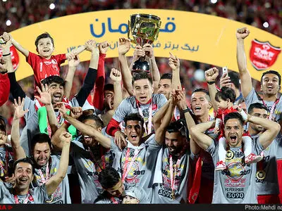 پرسپولیس به دنبال جام‌های قهرمانی گم شده؛ پای علی پروین هم در میان است!