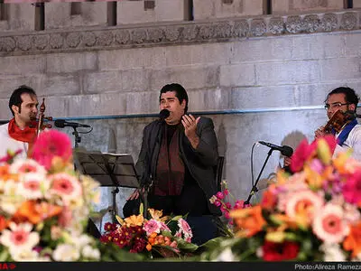 کنسرت نوروزی سالار عقیلی در باغ ملی 