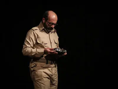 "تکه‌های سنگین سرب" با صحنه خداحافظی کرد