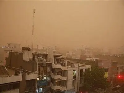 کرمانشاه  امسال 5 روز غبارآلود بود/ منشأ گردوخاک اخیر کرمانشاه، عراق است