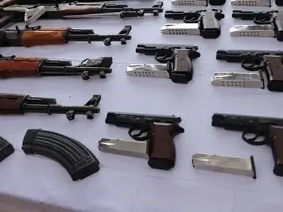 توقیف یک محموله سلاح و مهمات جنگی در لرستان