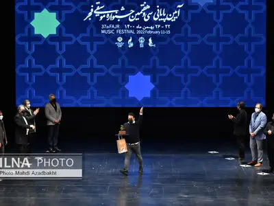 زبان گیرا و شیوا و متنفذ موسیقی ایران‌زمین مایه مباهات است/ تجلیل از سه استاد معاصر/ هنرمندان در پیشانی فرهنگ جامعه قرار دارند