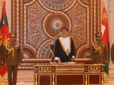 سلطان عمان به کویت می‌رود