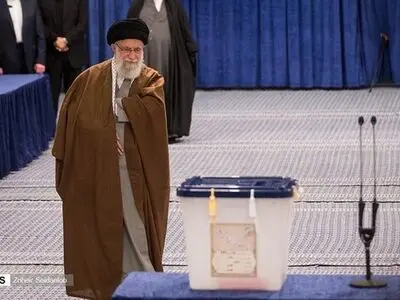 رهبر انقلاب ساعت ۷ صبح جمعه رای خواهند داد