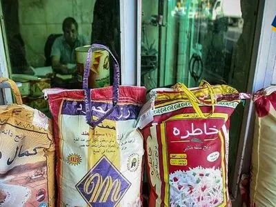 کشف 12 تن برنج احتکاری در تاکستان