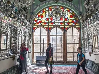 مسئول «تکیه معاون الملک» کرمانشاه عزل شد