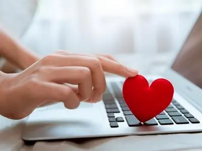 10 مزیت دانلود کتاب الکترونیکی نسبت به خرید کتاب چاپ شده