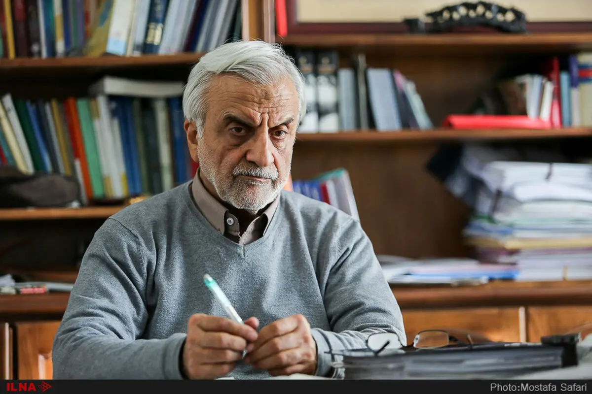 نظام پارلمانی و ریاستی در ایران با وجود نظارت استصوابی چندان تفاوتی ندارد/ باید دید منظور از اصلاح قانون اساسی تغییر کدام اصول است