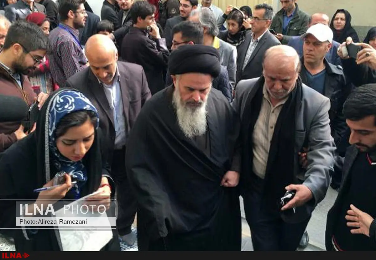 آیت‌الله موسوی بجنوردی: امیدوارم کسانی که می‌توانند به نظام کمک کنند، رای بیاورند