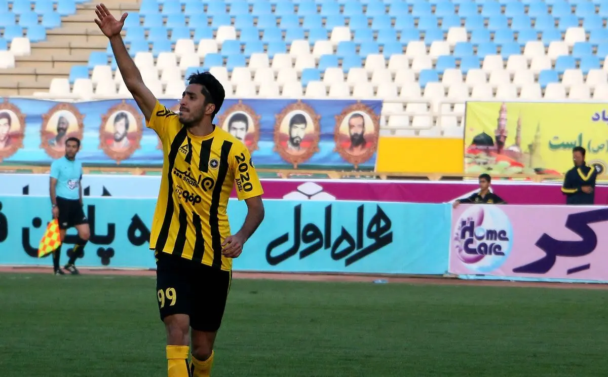 سیاوش یزدانی بینی خود را جراحی کرد (عکس)