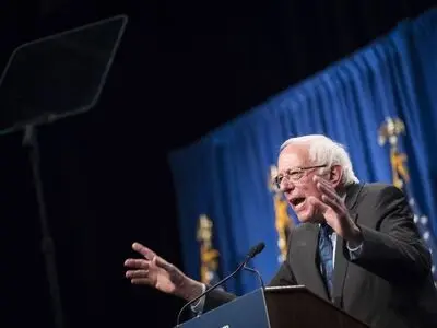 Sanders says tanker attack not be used as ‘Pretext’ for ‘Disastrous’ war with Iran