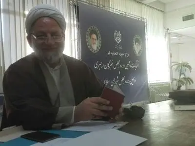 شاگرد مصباح یزدی کاندیدای خبرگان تهران شد