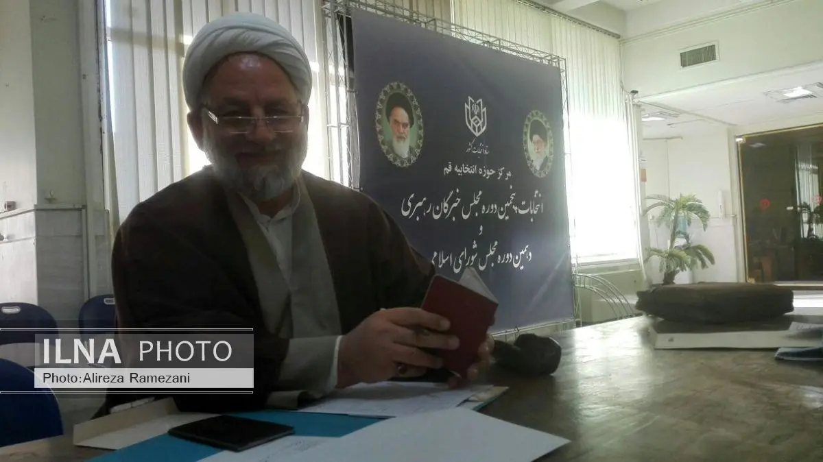 شاگرد مصباح یزدی کاندیدای خبرگان تهران شد