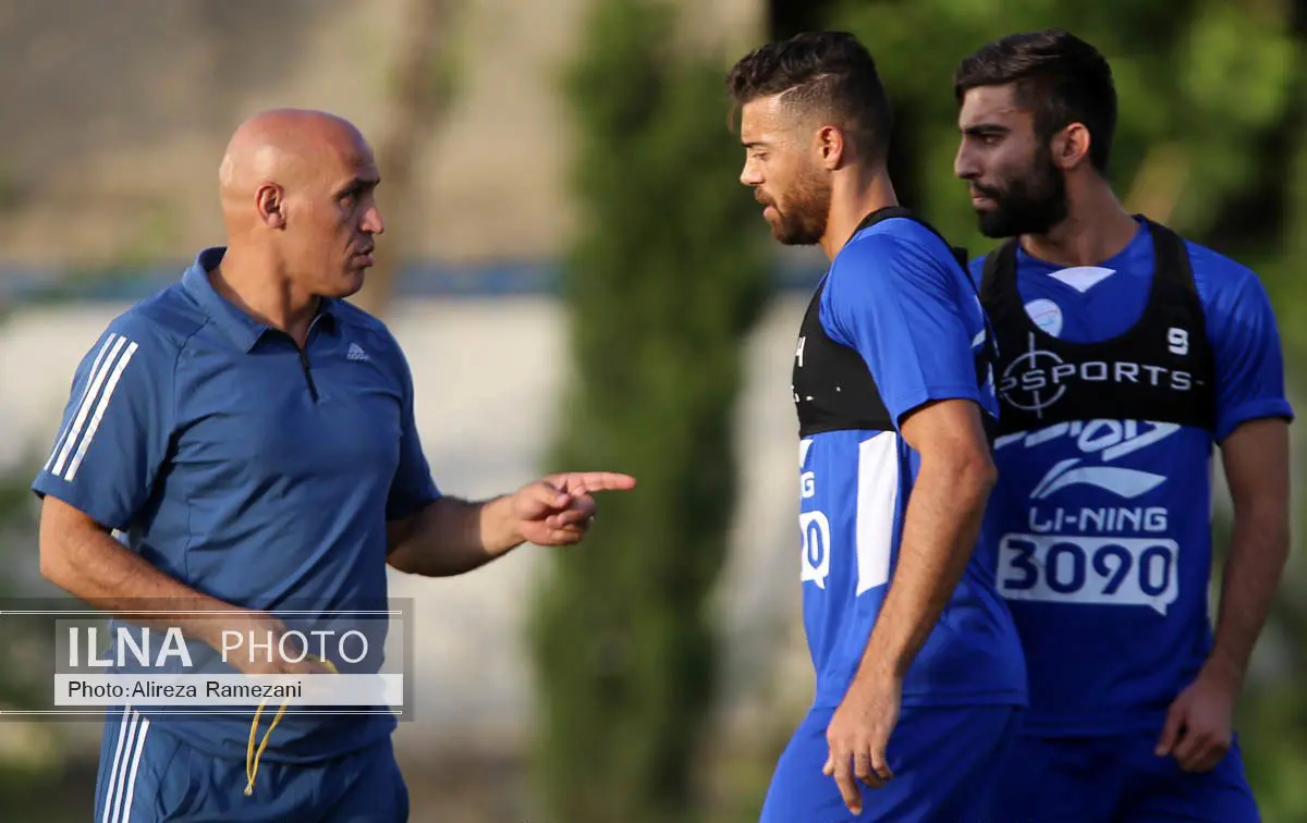 آرش افشین از استقلال جدا شد