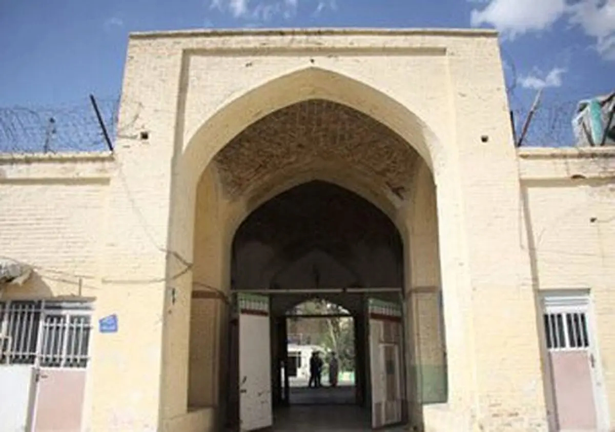 تبدیل اماکن تاریخی  سمنان به زندان،  نشانگر ضعف مدیریت شهری است