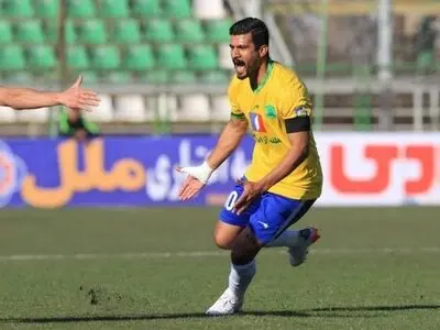 اگر آن پنالتی گل می‌شد، طالب خوشحال‌ترین آدم روی زمین بود