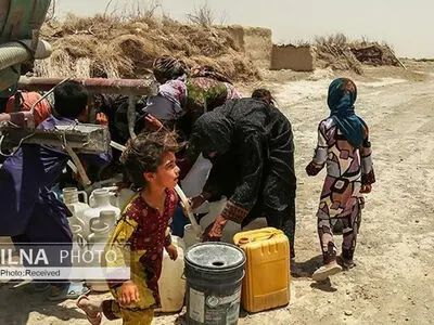 زباله‌های زرد سهم کودکان کار، مرگ کرونایی سهمِ بنزین‌فروش‌ها و روستانشینان