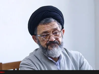 بخش زیادی از مشکلات ما حاصل ناشی‌گری‌های داخلی بود/همه باید به محاسبه رفتارهای گذشته خود بپردازیم/باید دوباره صاحب‌نظران را به تریبون‌ها بکشانیم