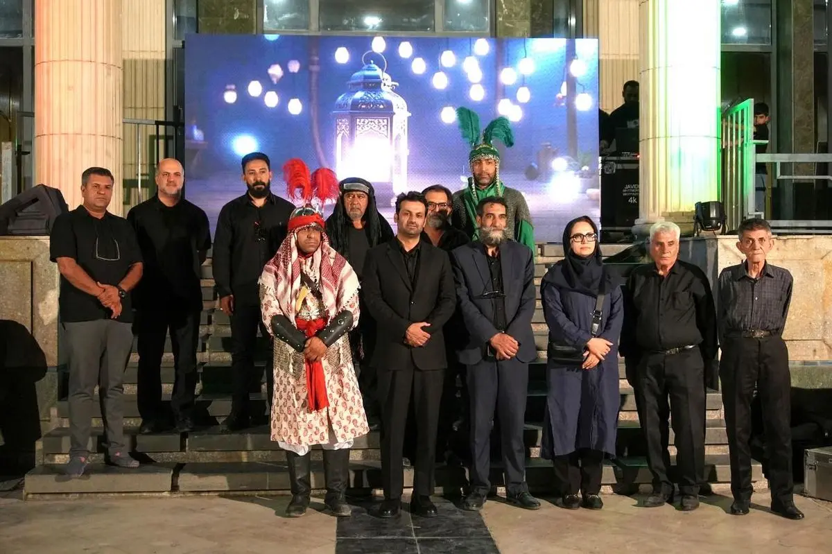 هنرمندان عاشورایی در چهارسوقِ سوگ سنگ تمام گذاشتند