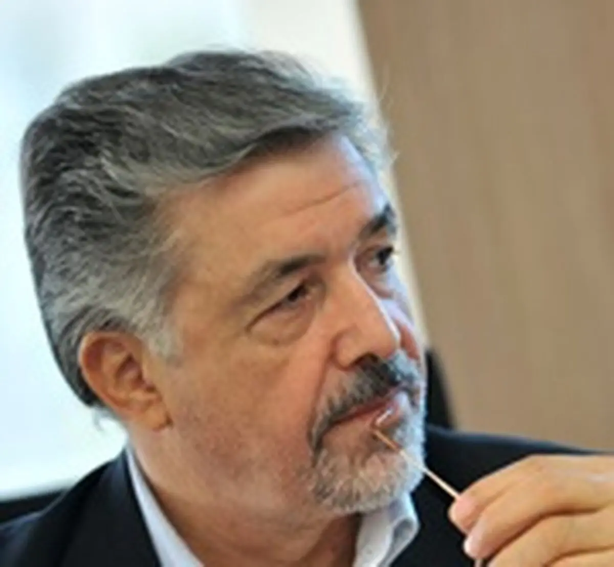 رای دهندگان بخش خصوصی واقعی را انتخاب کنند