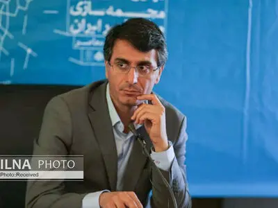 نمایش آثار نهمین سمپوزیوم مجسمه‌سازی تهران تا بهمن ماه ادامه دارد