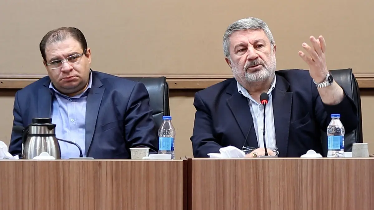 باید روایات جنگ ۴۰ روزه جمع‌آوری شود