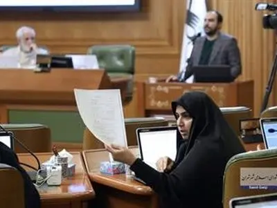 انتقاد نرجس سلیمانی از عدم تسلط و آگاهی برخی مدیران شهری