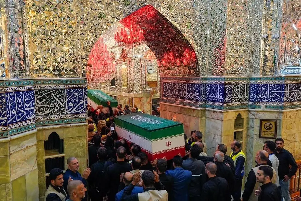 شعر افشین علا برای زیارت پیکر رهبر شهید در نجف اشرف 