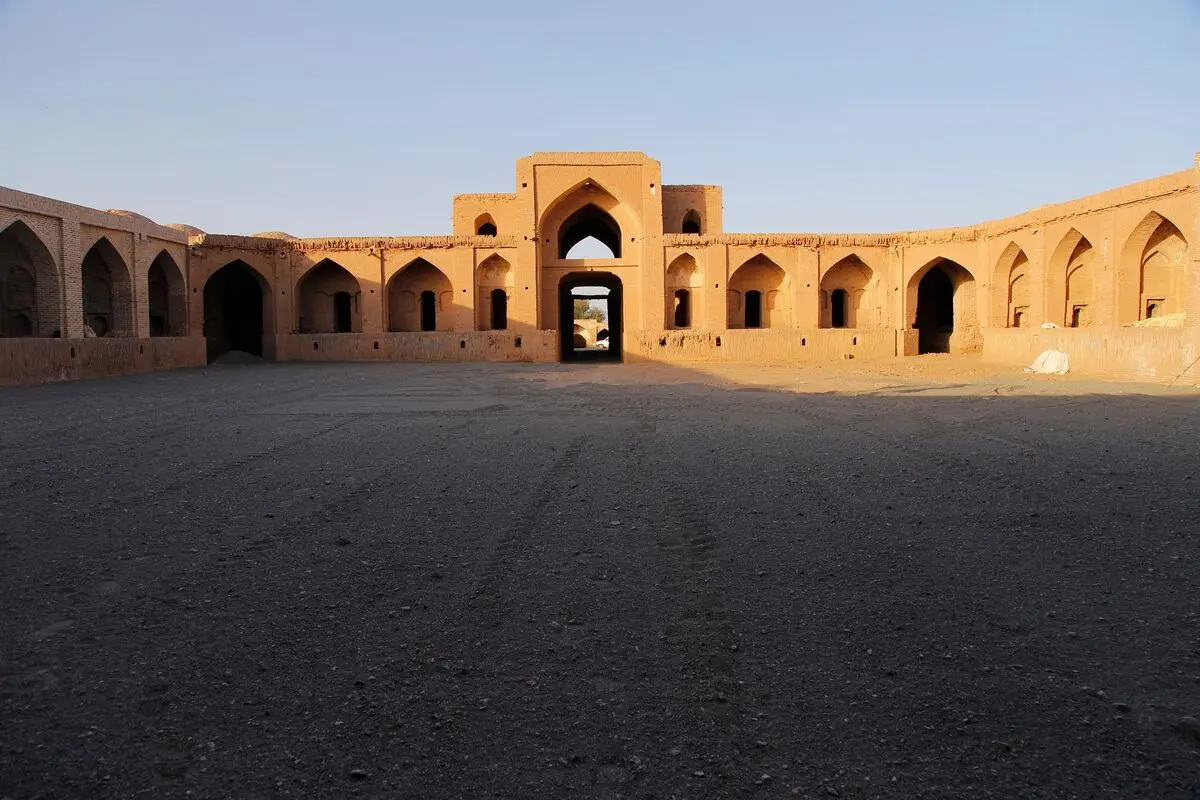 ثبت کاروان سرای زعفرانیه در انتظار تایید بازرسان یونسکو 