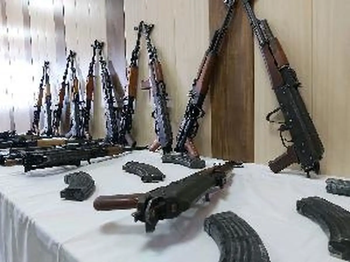 دستگیری ۲ عضو باند قاچاق سلاح