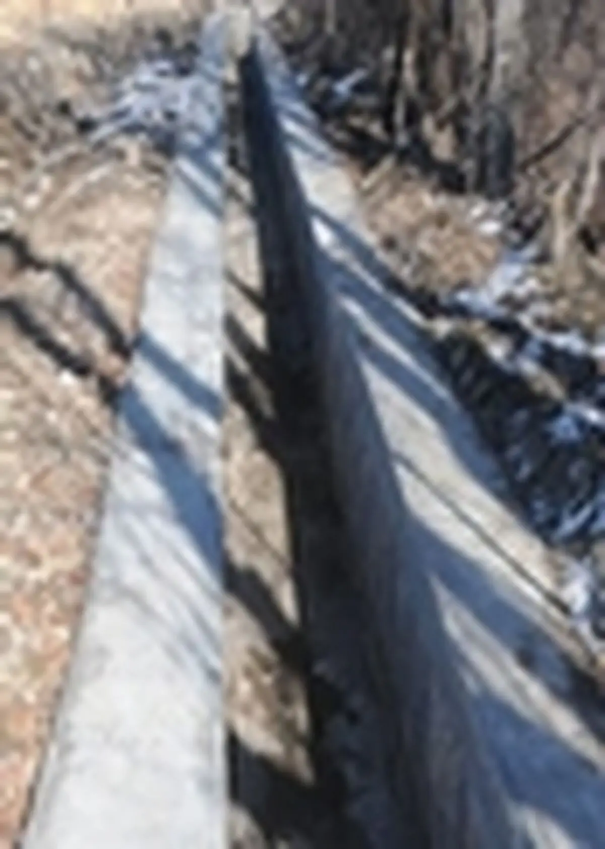 کانال آبیاری عمومی در روستای زلزله زده در اهر افتتاح شد