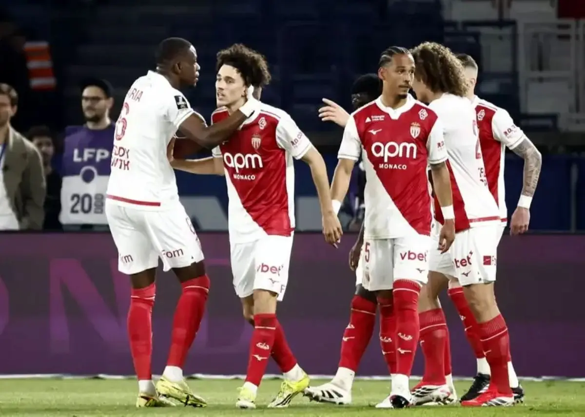 شکست سنگین پاریس برابر موناکو؛ زنگ خطر پیش از نبرد با چلسی