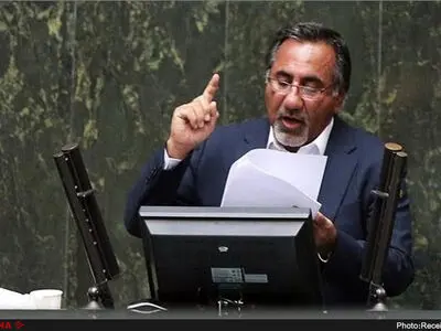 رهبر انقلاب دستور دهند همه نهادها با اقوام و مذاهب آشتی کنند/ بپذیریم که در تامین اساسی‌ترین نیازهای مردم ناتوان بودیم