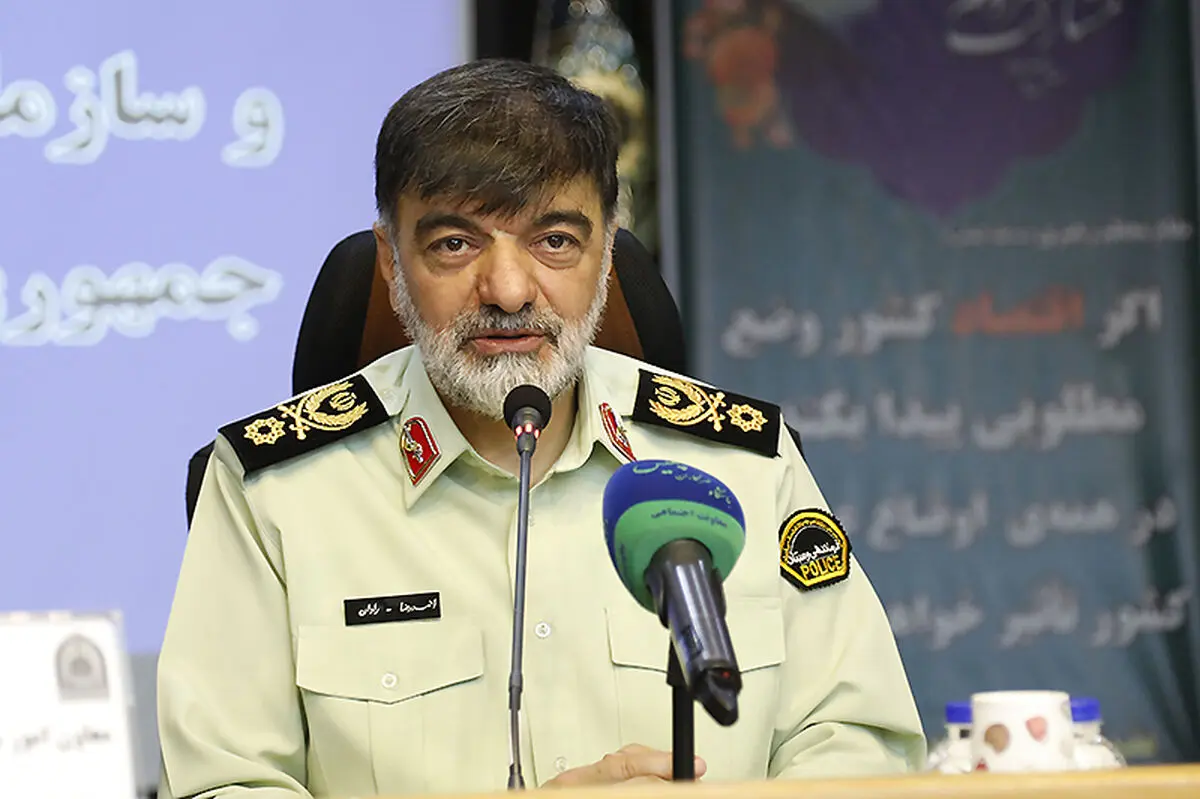 دشمنان می‌خواهند موضوع عفاف و حجاب را امنیتی و انتظامی جلوه دهند 
