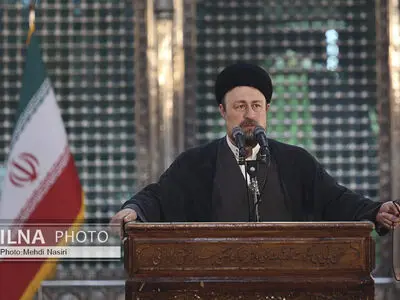 انقلاب اسلامی برای کرامت‌ شکل گرفته، مراقب باشیم این کرامت‌ از دست نرود