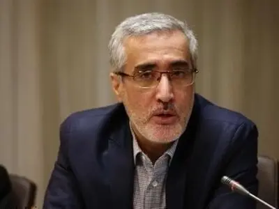 هر بیماری که تمایل به مصرف داروی خارجی دارد، باید هزینه‌های آن را خودش تقبل کند 