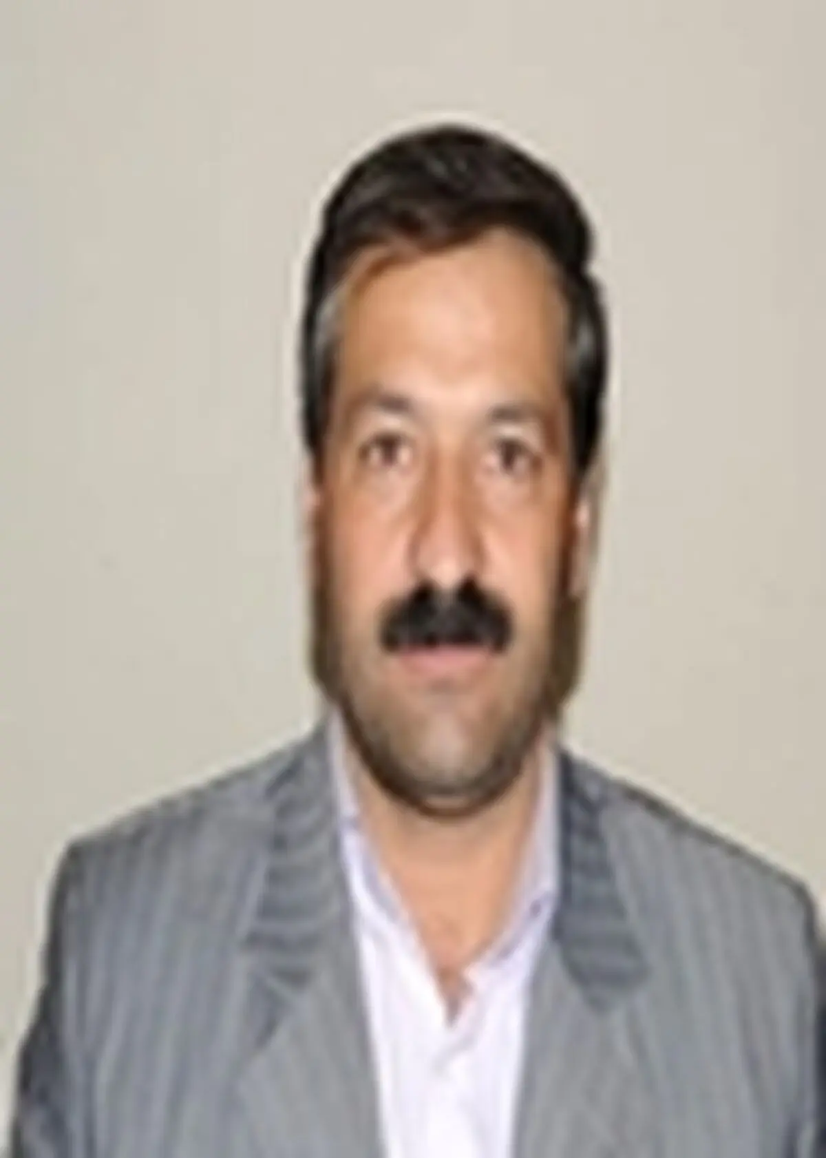 به داد هویج کاران بستان آباد برسید