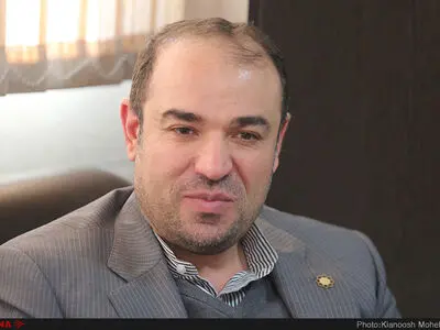 اخراج ۱۰۰ نفر از شهرداری به دلیل ارتکاب به تخلف/ ۲۷۴۳ نفر غیر از مدیران کارت نمی‌زدند/ خداحافظی با نیروهایی که در ارزیابی عملکرد  کمتر از ۶۰ امتیاز بگیرند/ ۲۰۰ نیروی جدید اضافه کردم