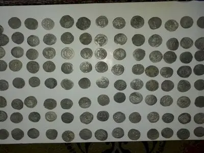توقیف ۳۵۰ قطعه سکه تاریخی در اراک