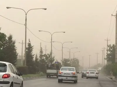 برنامه ریزی ویژه برای انتقال صنایع آلاینده و کنترل گرد و غبار در فارس