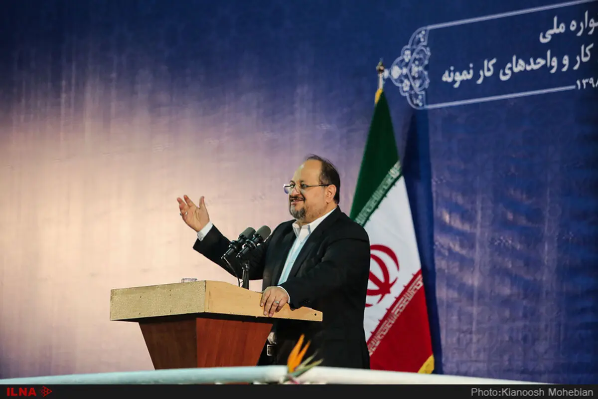 کارگران از نجیب‌ترین اقشار کشور هستند/ مهم‌ترین وظیفه ما صیانت از کار و اشتغال است/ فاصله دستمزد با سبد معیشت زیاد است