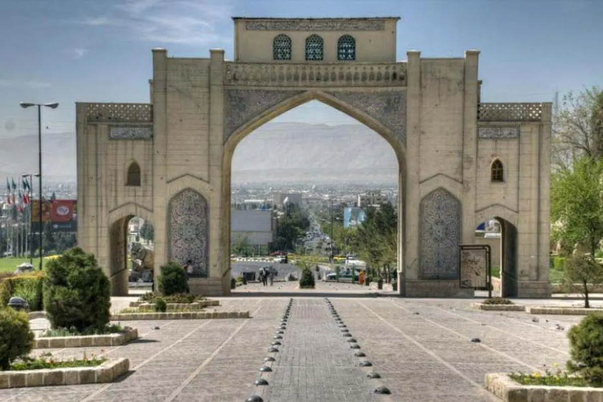 انتقال مسافر از شهرهای آلوده به ویروس کرونا به شیراز متوقف شود